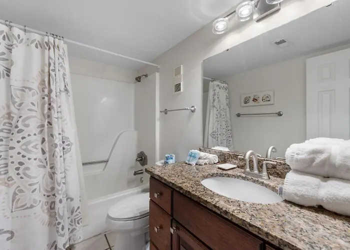 Apartment Boardwalk 684 By Youngs Suncoast *